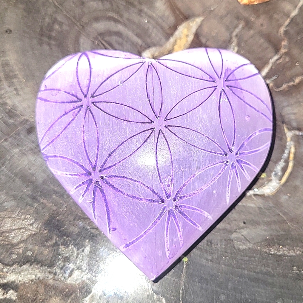 Large Selenite Heart 3in
